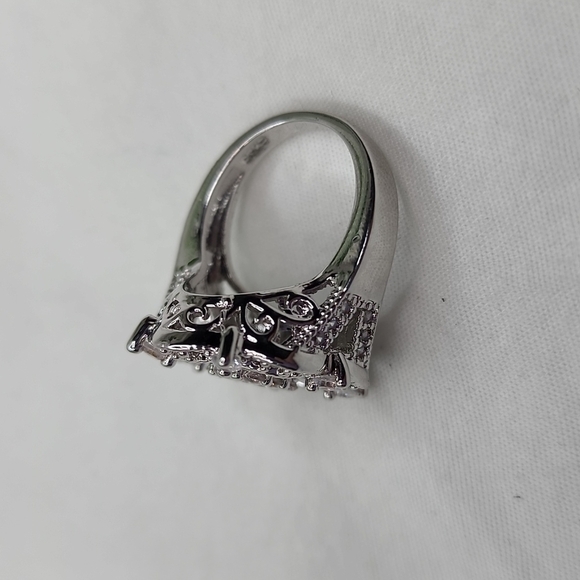 VINTAGE DIAMOND ART DECO RING - Picture 7 of 11